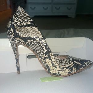 Aldo Snakeskin pumps